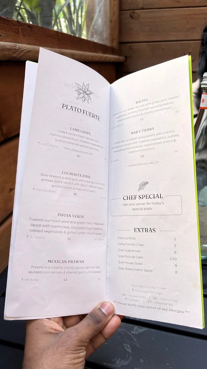 Menu, Reina De Mexico