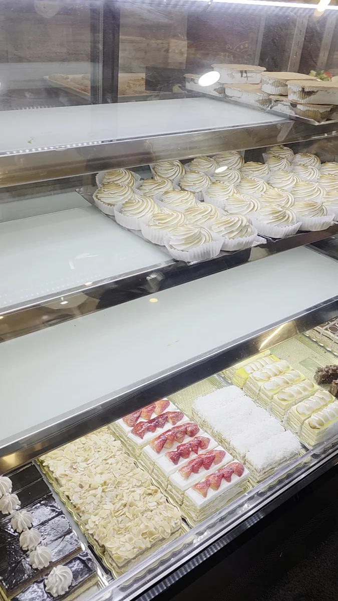 Vibe, Boulangerie Patisserie La Parisienne