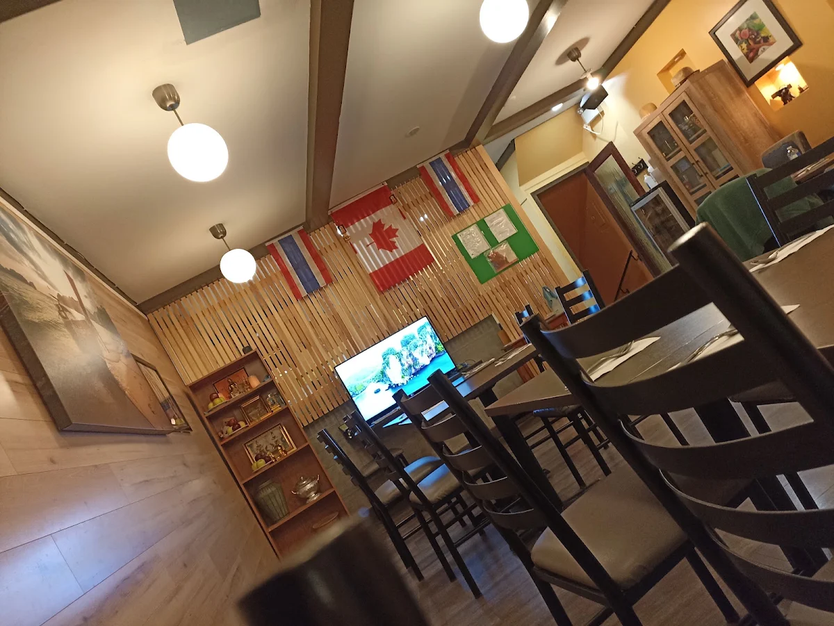 Vibe, Eat Thai restaurant
