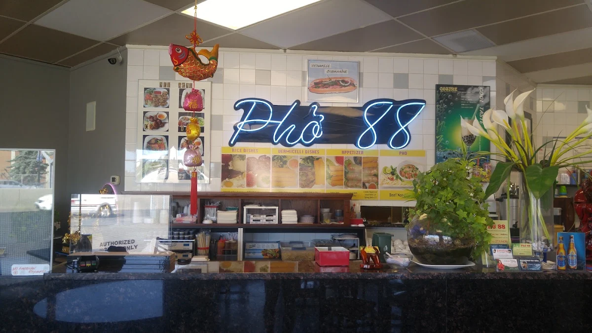 Vibe, Pho 88 Noodle House