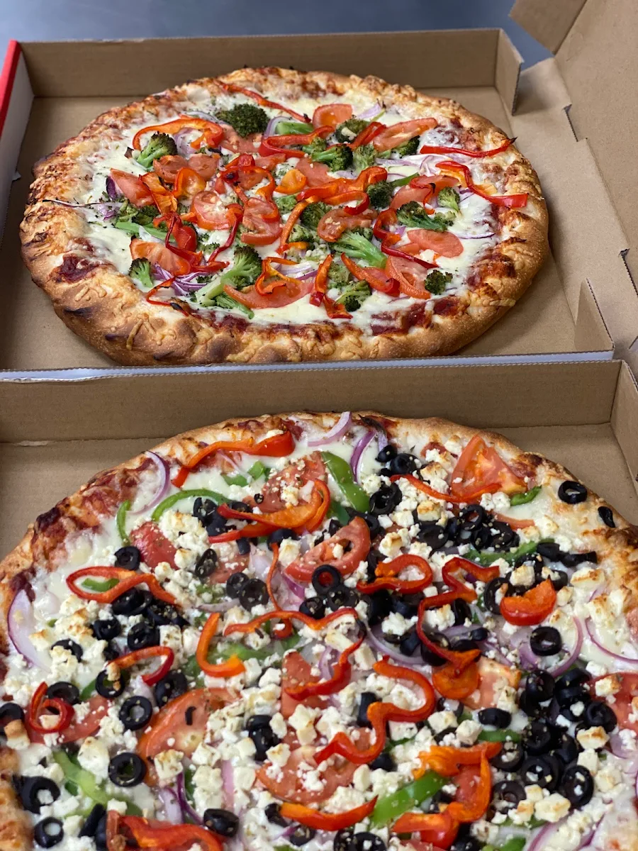 Food & drink, Original Willy's Pizza