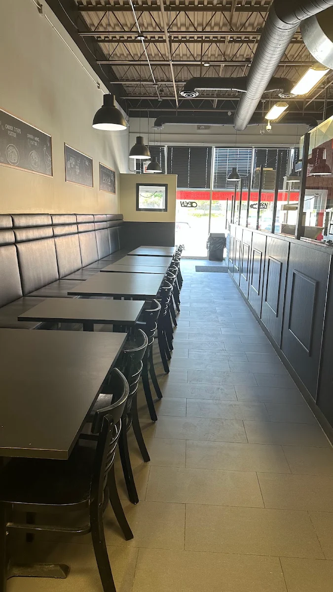 Vibe, Original Willy's Pizza