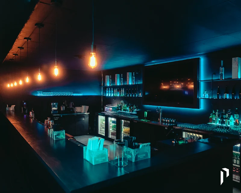 Obsidian Ultra Lounge