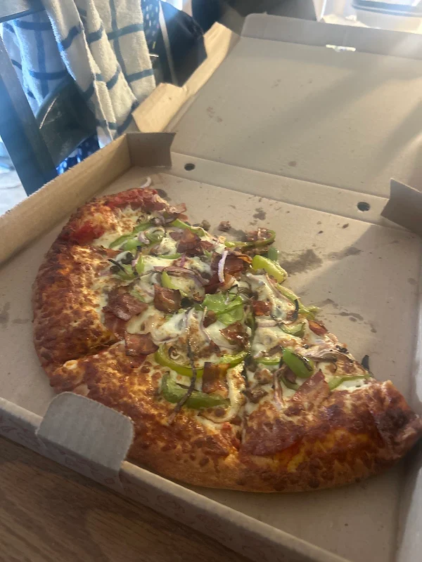 Pizza Poulet (Chicken Pizza)