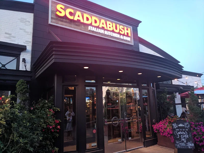 Scaddabush Italian Kitchen & Bar Square One