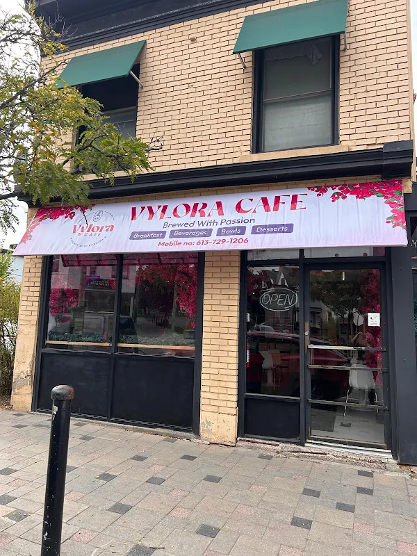 Vylora Café