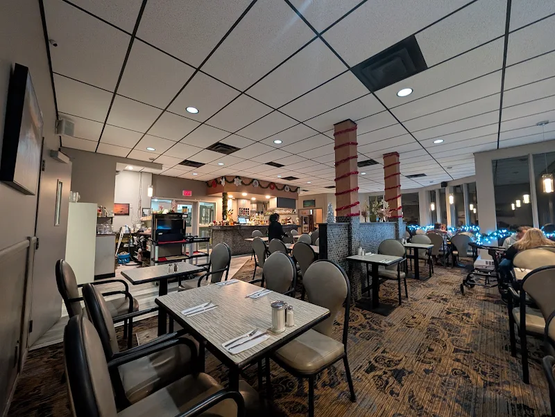 Water's Edge Restaurant and Lounge