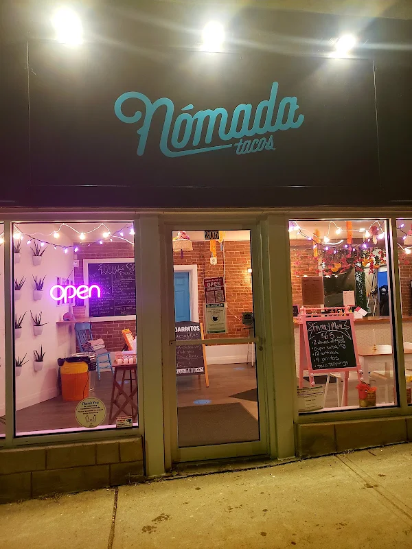 Nomada Tacos