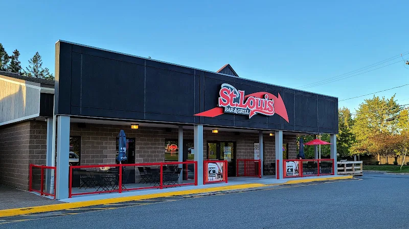 St. Louis Bar & Grill