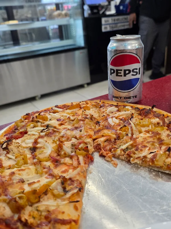 Papa Jolee Pizza