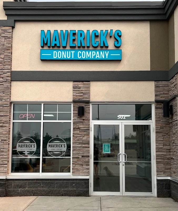 Maverick's Donuts, Stony Plain