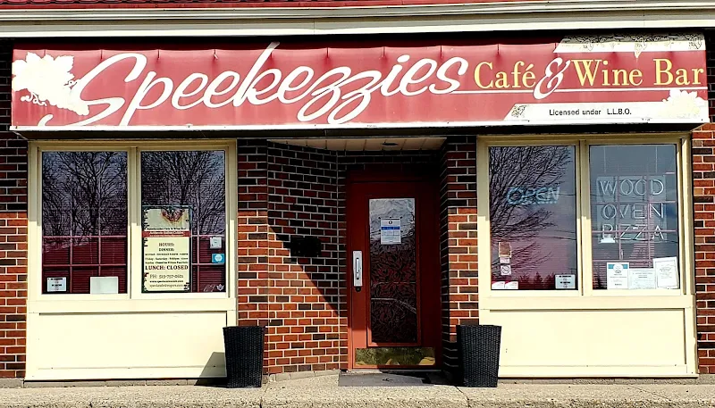 Speekezzies Cafe & Wine Bar