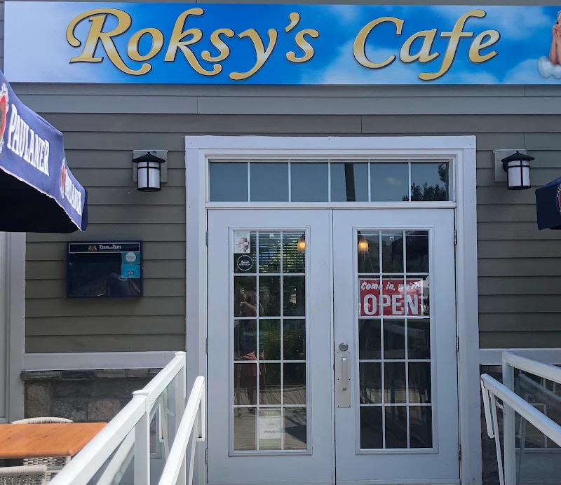 Roksy’s Cafe
