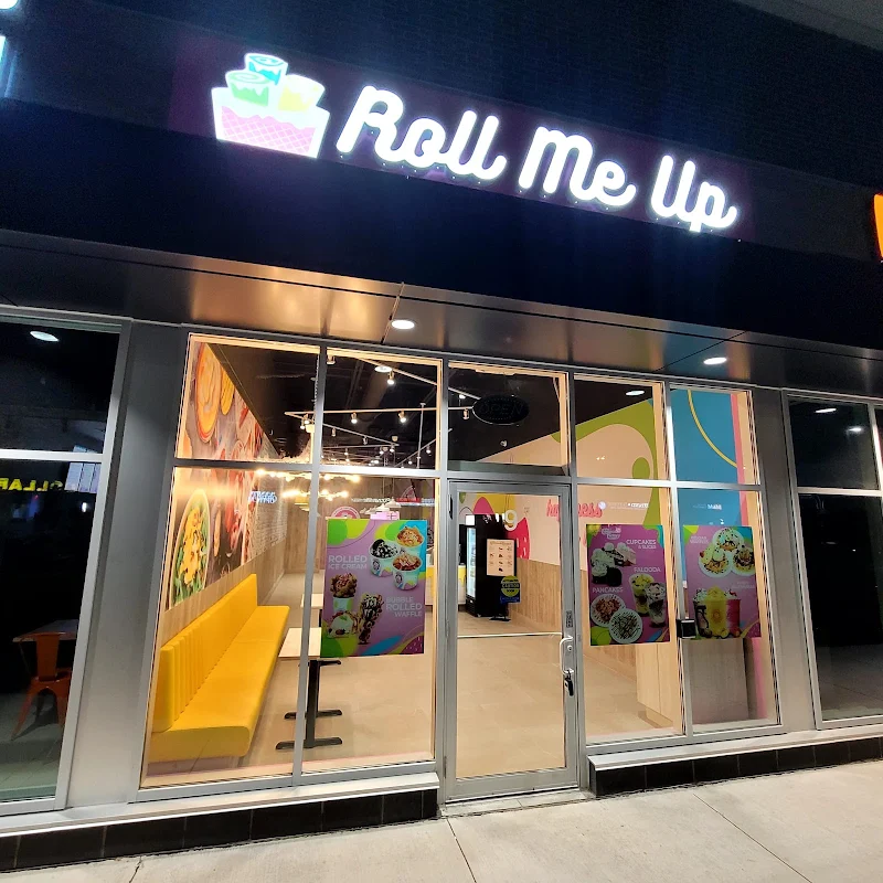 Roll Me Up Ice Cream & Desserts - Mississauga