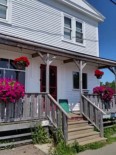 The Harbour Grille & Gift House