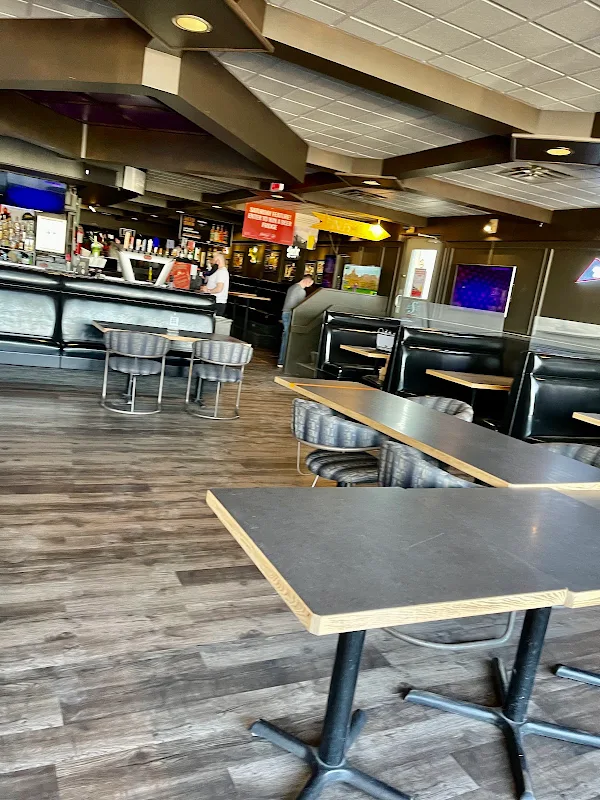 Dino's Bar and Grill