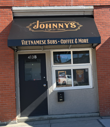 Johnny's Cafe & Bistro