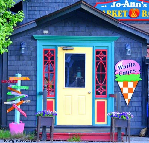 Jo-Ann's Deli Market and Bake Shop