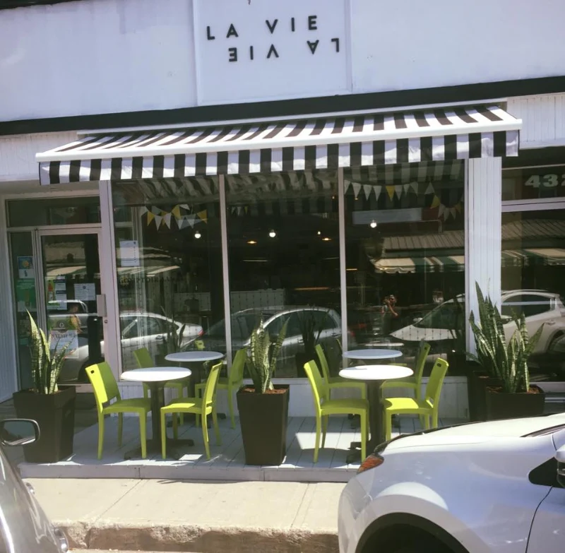 Restaurant La vie La vie comptoir santé