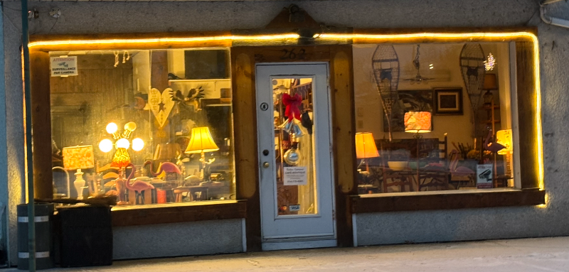 Shed Café Antiquaire
