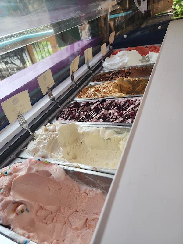 Zephyr Gelato Caravan