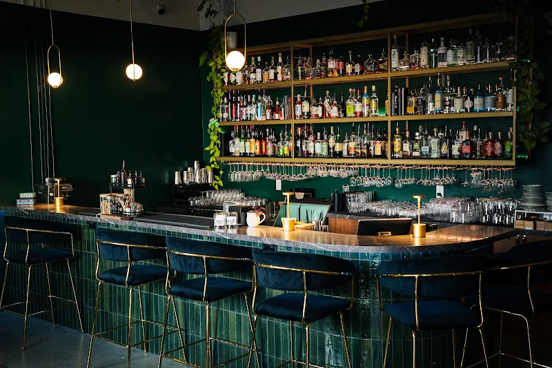 BTS Cocktail Bar & Kitchen