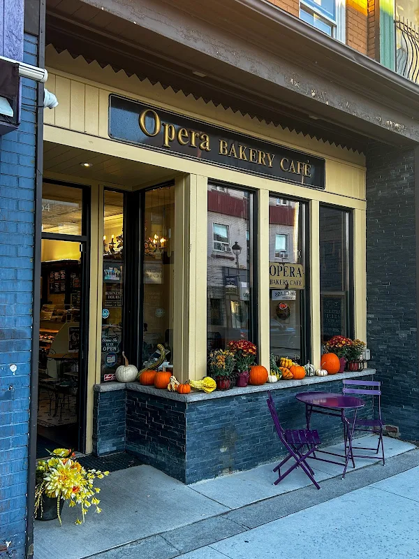 Opera Bakery Cafe