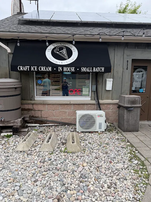 The Ice Creamery
