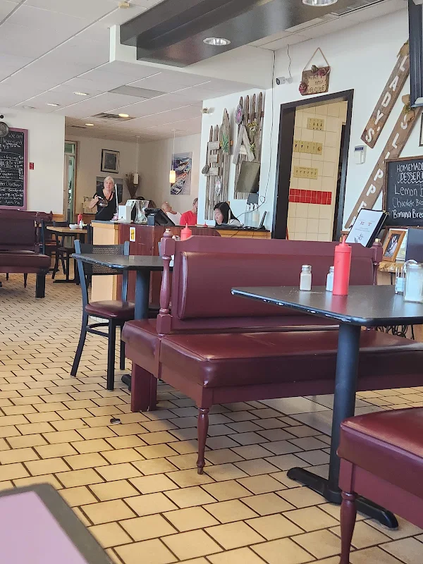 Lady's Slipper Restaurant and Cantina