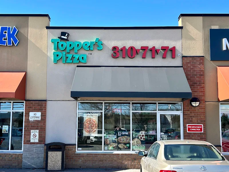 Topper's Pizza — Barrhaven