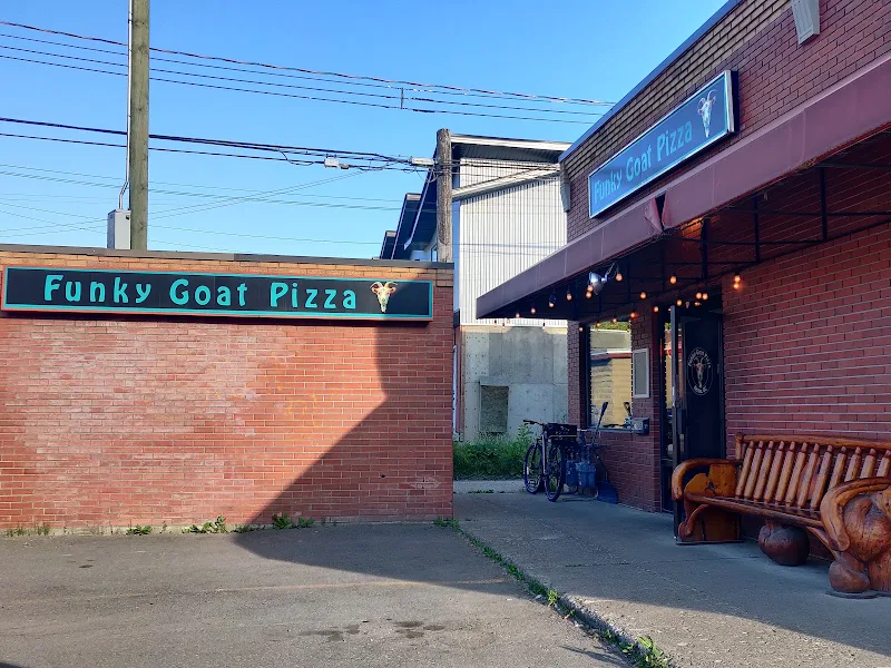 Funky Goat Pizza