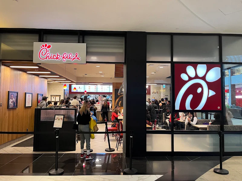 Square One Food Court