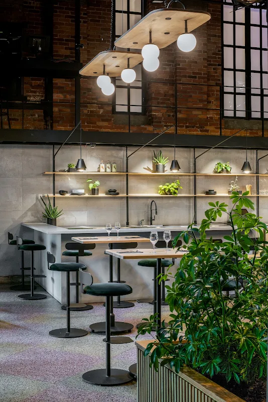 elli Restaurant