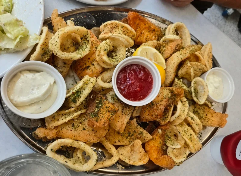 Poissonnerie & Restaurant Rayan
