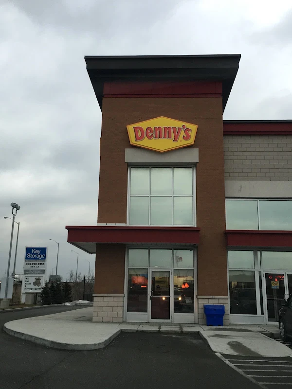 Denny's Restaurant Brooks