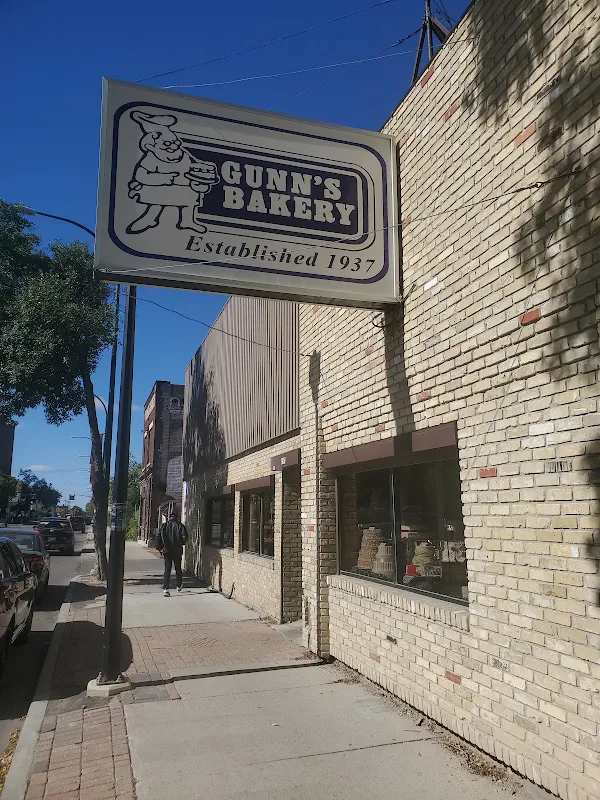 Gunn's Bakery