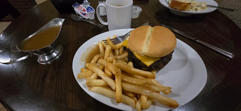 Emiles Pub & Eatery