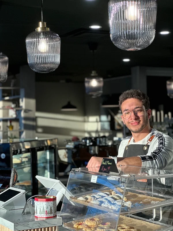CAFÉ IN