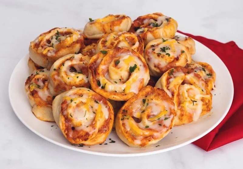 Spicy Chicken & Pineapple Pizza