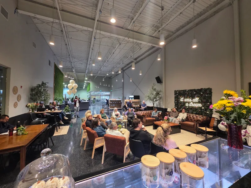 Element Cafe (Royal Oak)