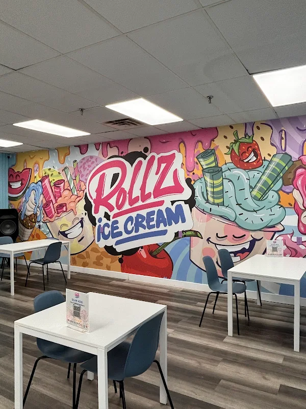 Rollz Ice Cream & Dessert (Peterborough)