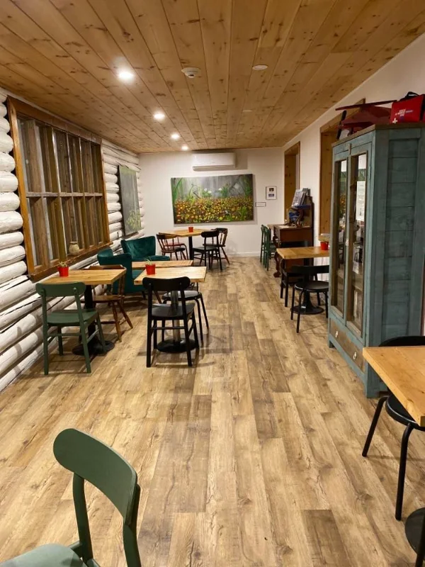 Café des Pins