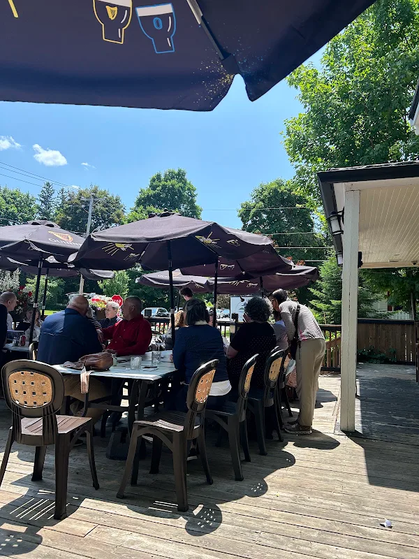 Kingfisher Pub - Hudson