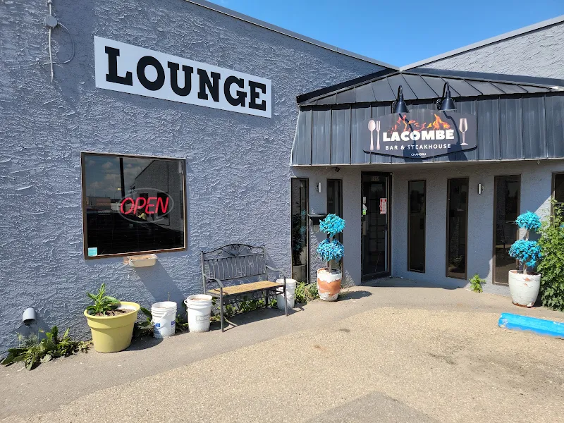 Lacombe Bar and Steakhouse
