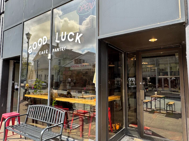 Café Goodluck