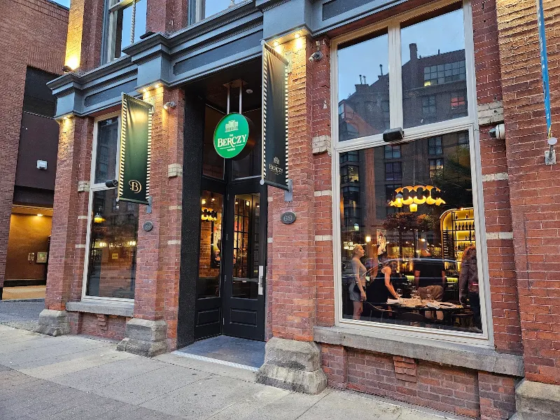 The Berczy Tavern