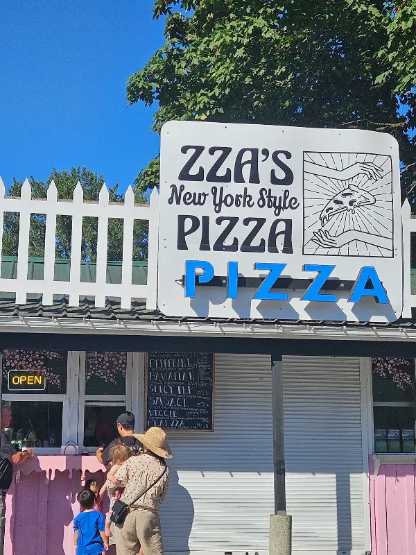 ZZA'S PIZZA