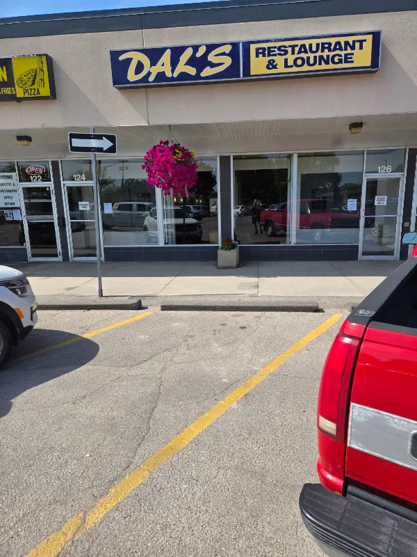 Dal's Restaurant & Lounge