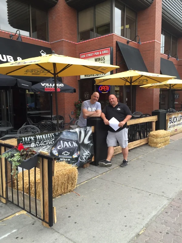 Side Street Pub & Grill