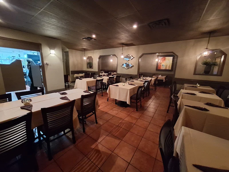 Alexander's Steakhouse & Pizzaria